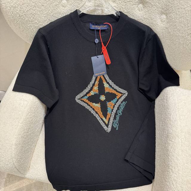 Louis Vuitton Lv Louis Vuitton four-leaf clover hot diamond knitted short sleeve