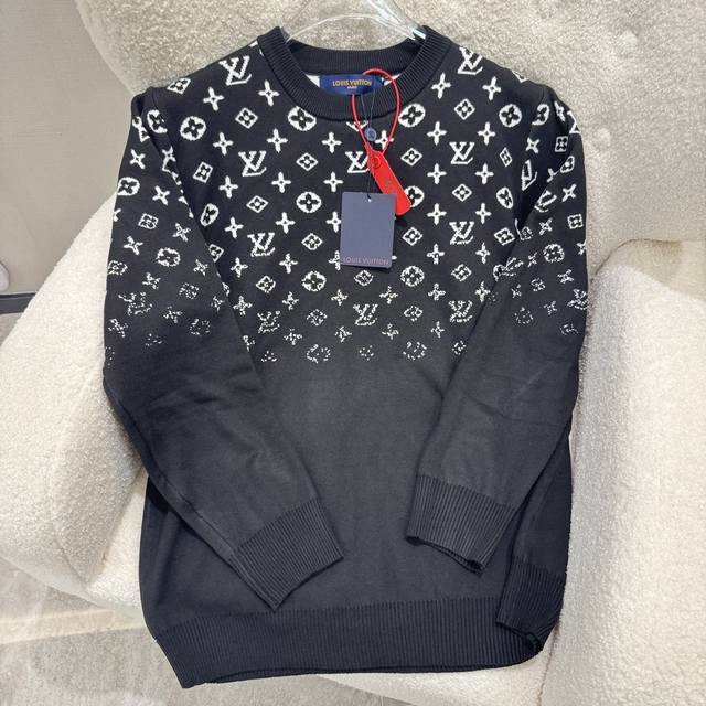 Louis Vuitton New autumn and winter Se Monogram gradient crew neck sweater Full