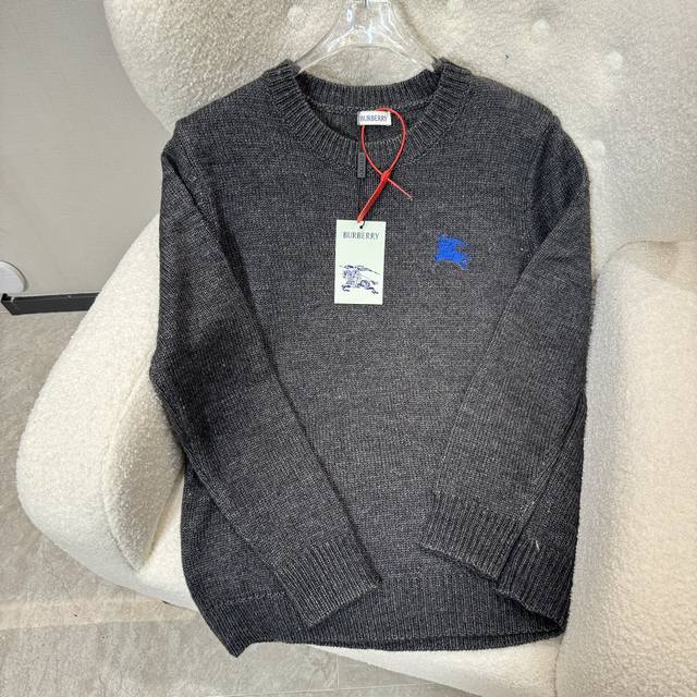 Burberry Burberry's new wool sweater is delicate and soft Can be in direct conta