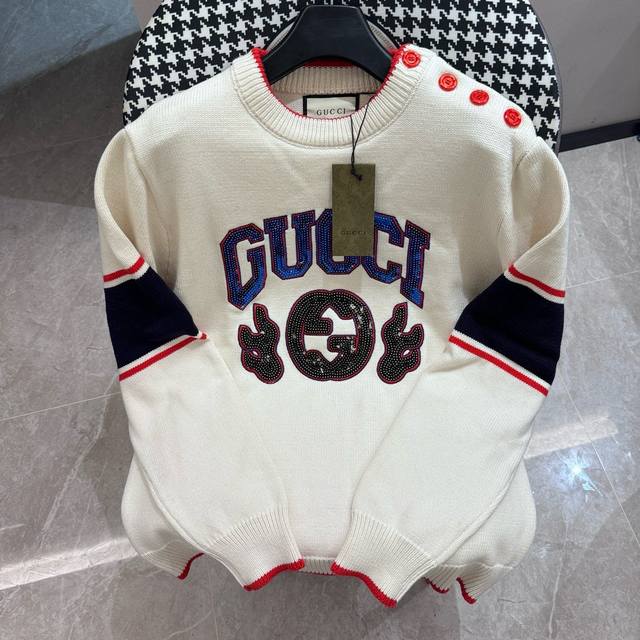 Gucci Early spring new round neck knitted sweater Classic one-piece knitting jac