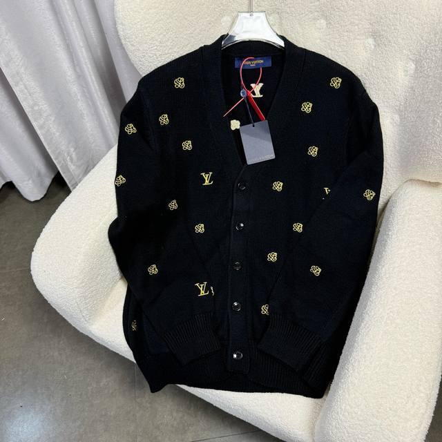 Louis Vuitton 1*V24 New autumn and winter full flower and print embroidered knit