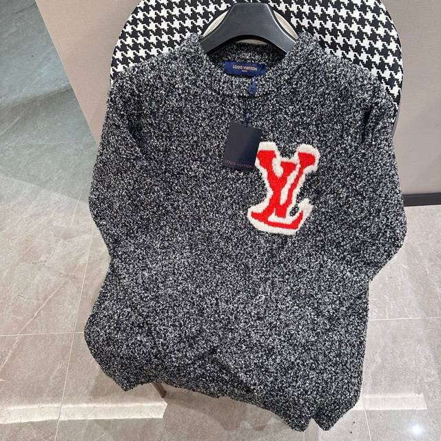 Louis Vuitton 1V 24Fw Mirror Logo Intarsia Sweater Gray Originally purchased for
