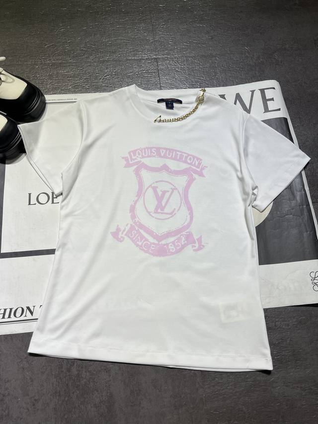 Pp Louis Vuitto* 25Ss Spring and Summer New Valentine's Day Limited Series Short