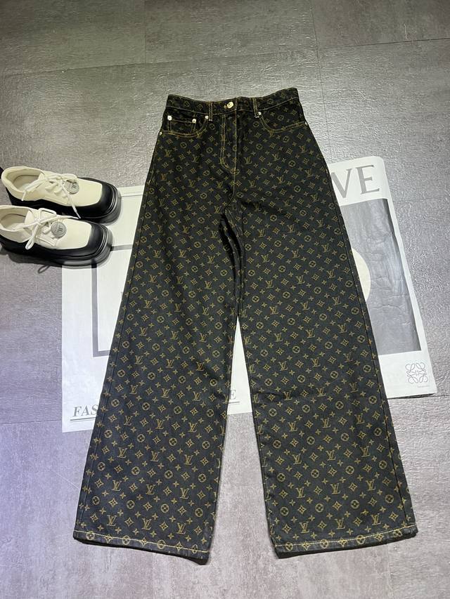 Pp Louis Vuitto* 25Ss Spring and Summer new Monogram retro print denim wide-leg