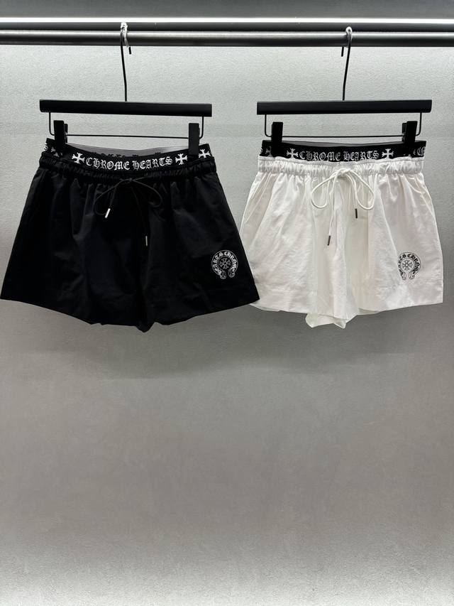 2680 Spring And Summer ! Crocs*heart, webbing waist shorts, A-line style, hides