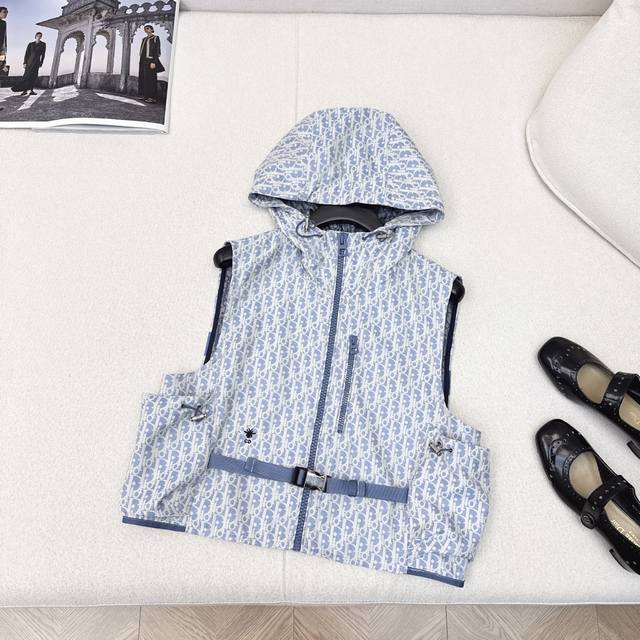 Cd 25Ss The latest spring and summer Missd blue and white series classic monogra