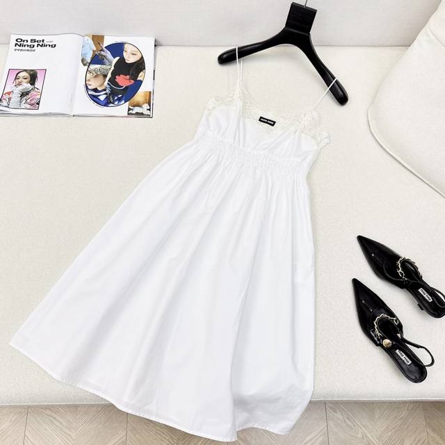 Miu 25Ss latest spring and summer lace suspender skirt custom made of pure cotto