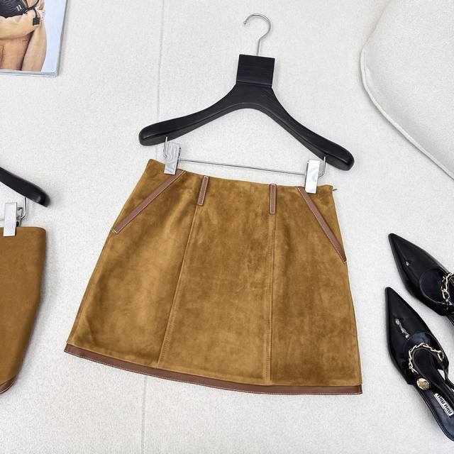 Miu series girly kelly style Zhang Yuanying's same style Miu 25Ss spring and sum
