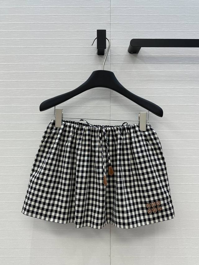 Exclusive first-run original quality, Miu girl style outfit! Intellectual style