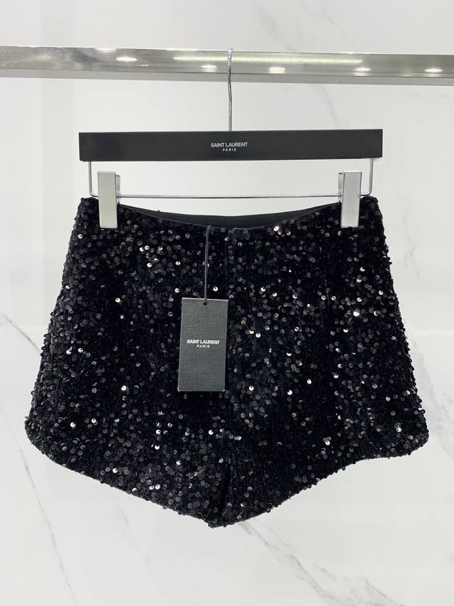 Saint Laurent sequin shorts Custom fabric three-dimensional sequin shorts Whole