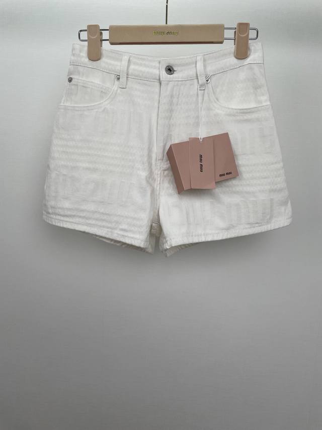 Miu 25Ss embossed back pocket patch embroidered letters white denim shorts soft