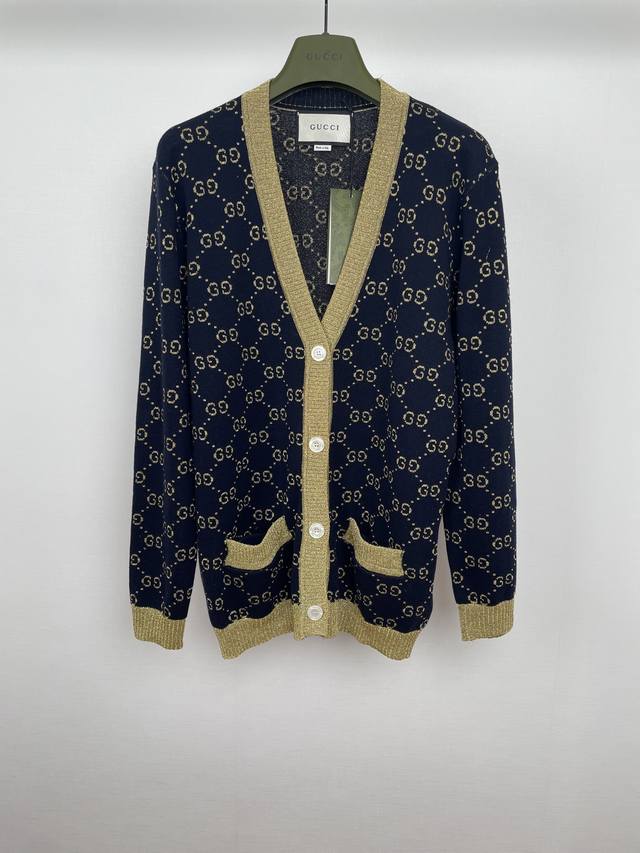 G's gold thread double G collar knitted cardigan feels great! It doesn't get stu