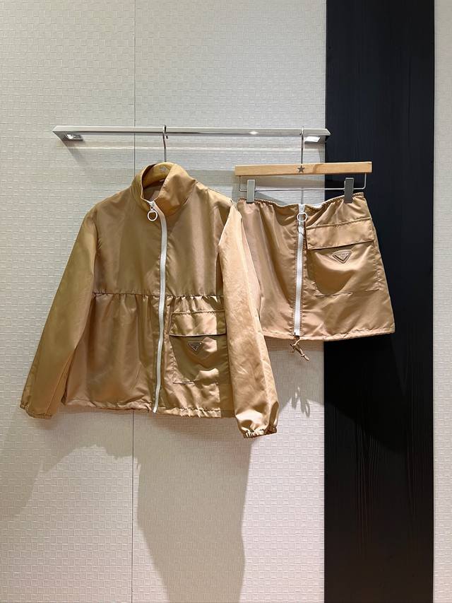 Jacket Skirt New triangle badge stand collar doll version nylon jacket windbreak