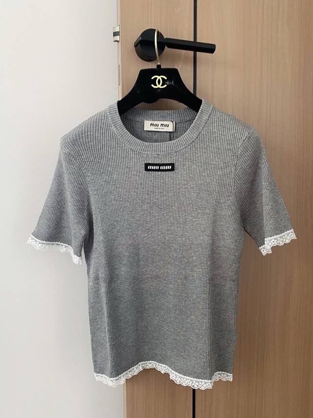 New two-color lace short-sleeved medal logo embellishment to modify the upper bo