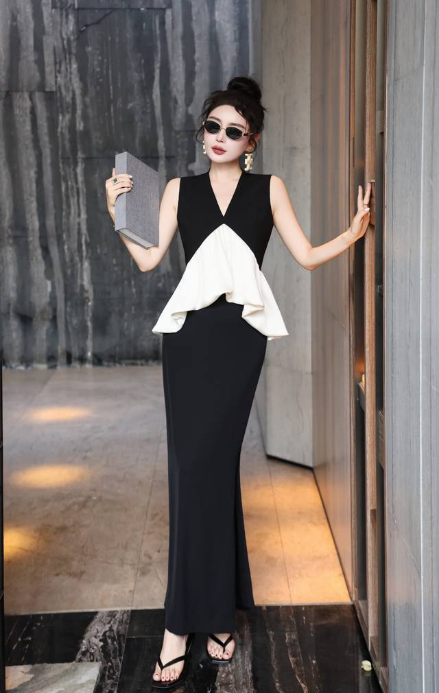 suit new style skirt black and white pink three colors -S-Xl-