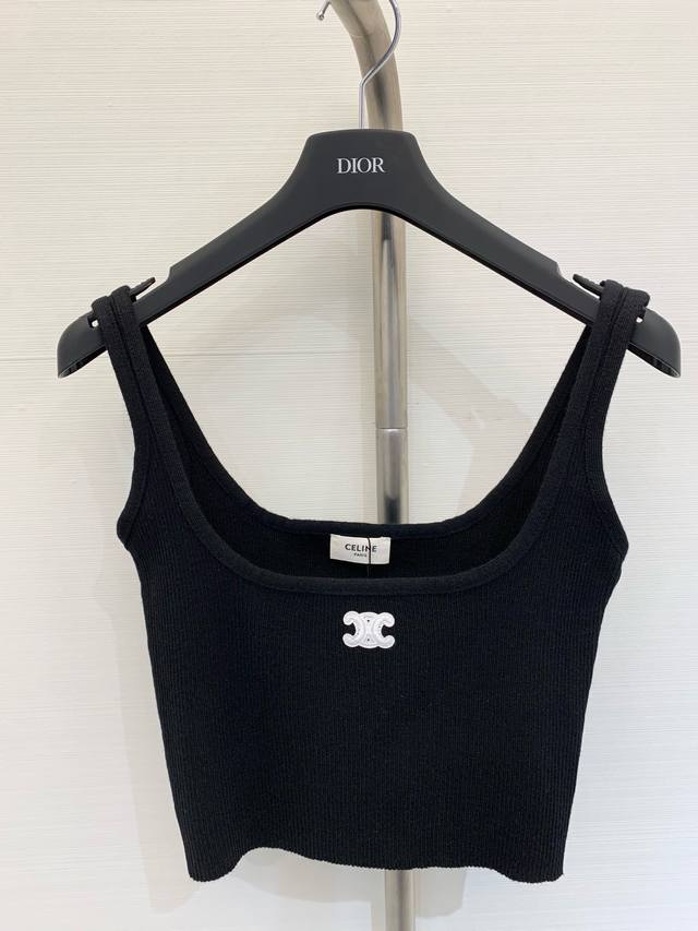 Simple two-color vest embellishes the upper body and is high-end fashion Color: