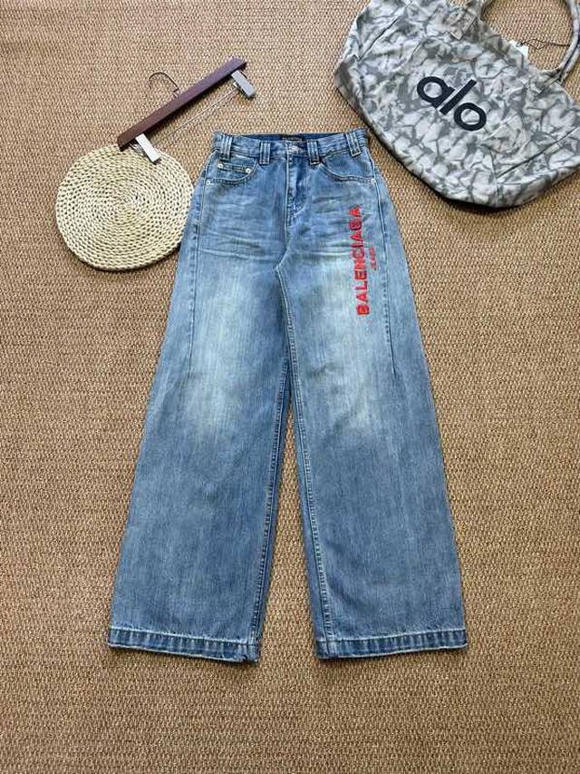 Balenciaga 2025 Summer New Red Letter Embroidery Washed Jeans High Street Denim