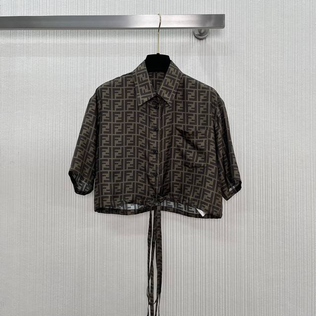 New arrival~ Fen* 25 new classic monogram Ff letter print silk shirt! 100% silk