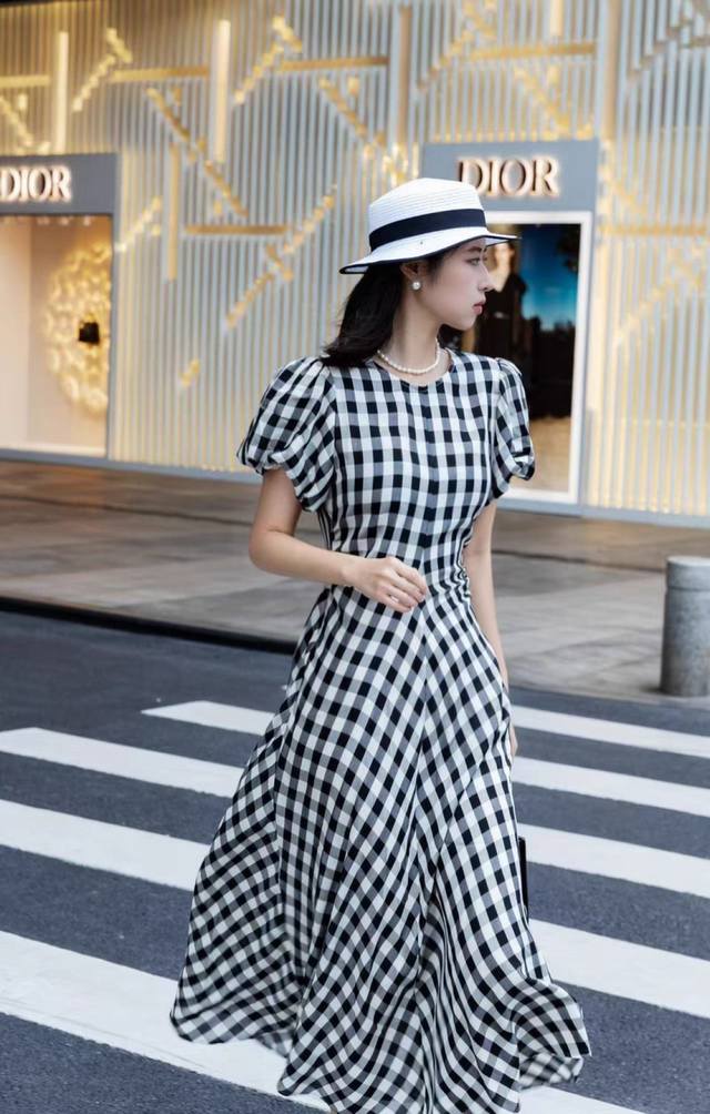 dress French Hepburn style tea break plaid dress female waist slimming temperame