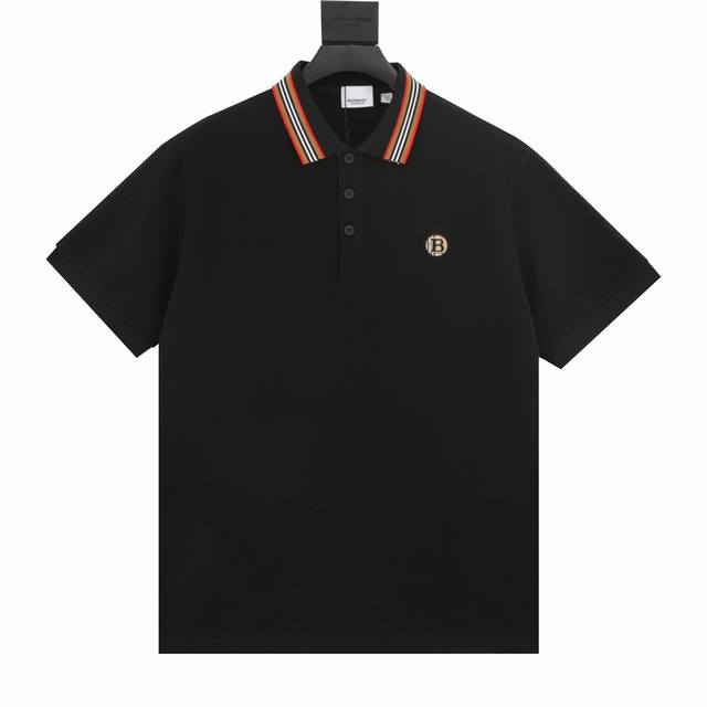 Burberry short-sleeved polo shirt with small embroidery on the chest is made of