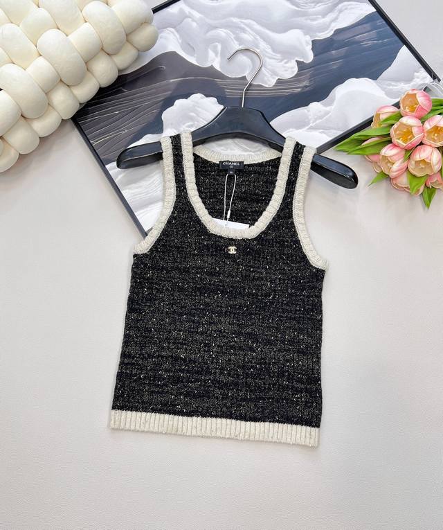 Chanel25Ss new tweed knitted vest, an elegant "scheming" in the wardrobe The cla
