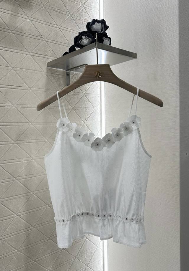 Chane*2025 new arrivals Spaghetti-shoulder Camellia vest Customized Yb imported