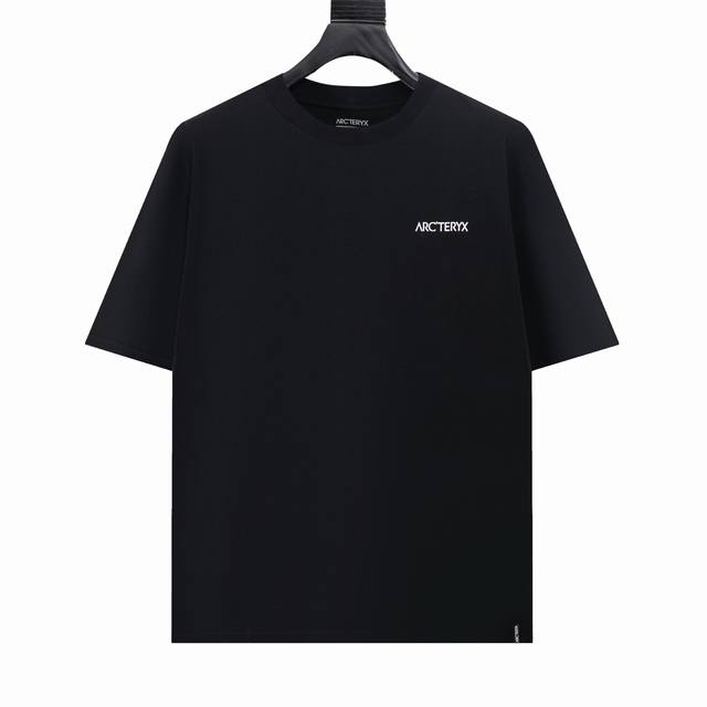 Arc' Teryx Arc25Ss chest printed starched short-sleeved T-shirt is made of 60-co