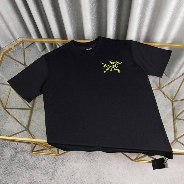 Ayc Teryx Arc'teryx 2025Fw short-sleeved T-shirt with bird letter logo, high-end