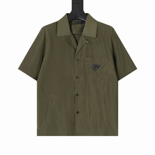 New Prad.A Nylon Short Sleeve Shirt Jacket Oversize shirt made of Re-Nylon recyc