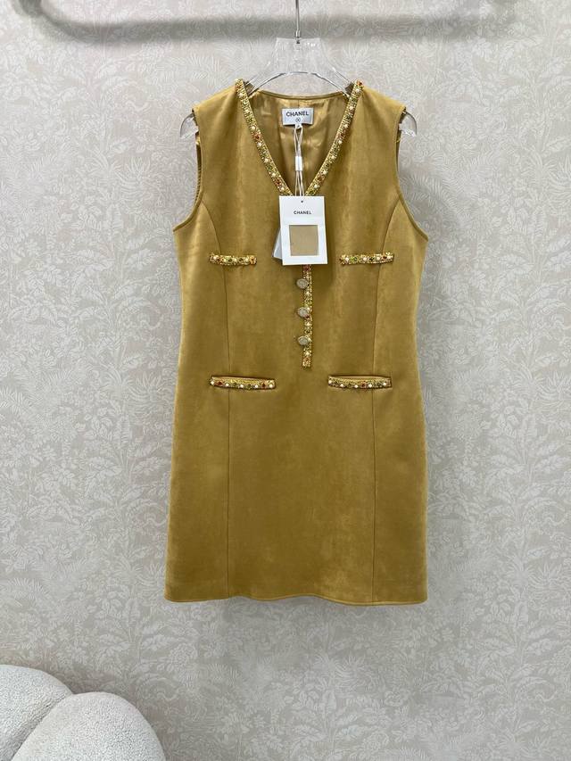 Chan*L 25 New retro golden brown suede V-neck vest dress! New products on the of