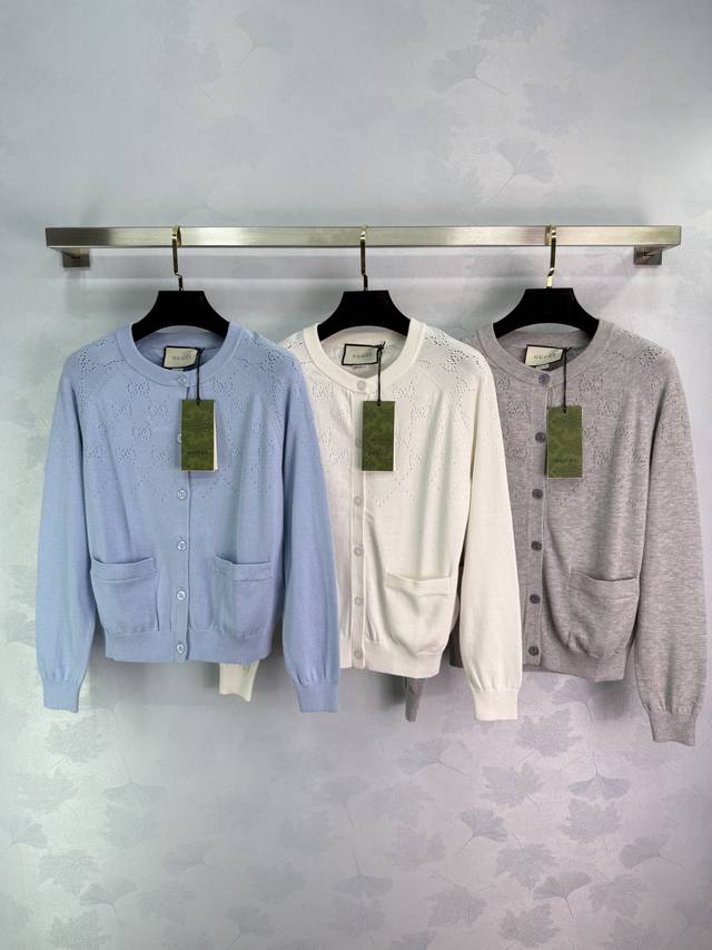 Gucc* 2025 Spring and Summer New Series! The same hollow knitted cardigan as the