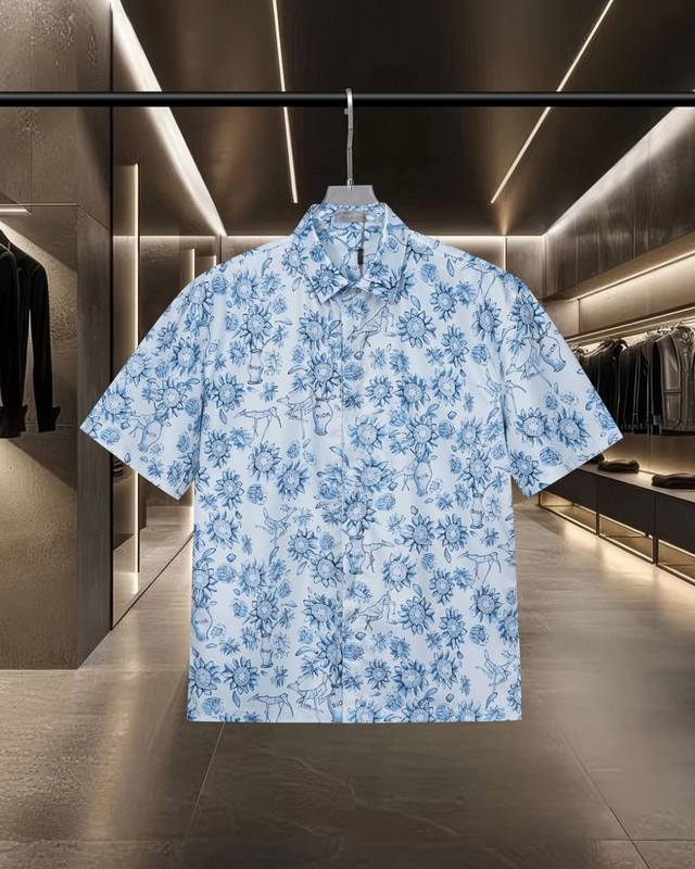 Dior 's hot-selling joint model is full of printed sun flowers Lgoo barrage digi