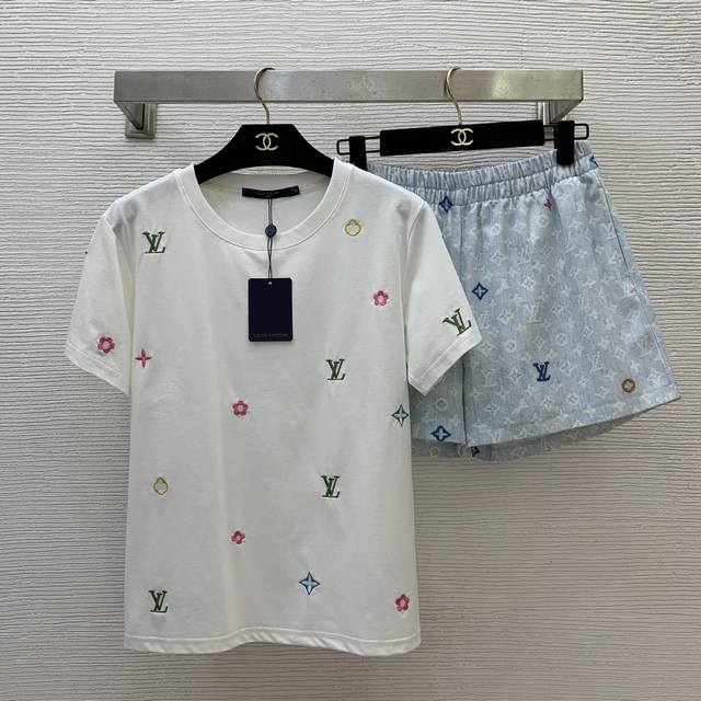 T-shirt, shorts Louis* Lv new monogram logo fashion casual suit! Colorful embroi