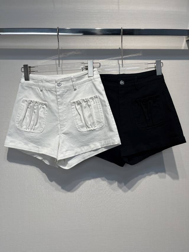 2025 new style silver buckle pocket denim shorts fashionable and versatile Size: