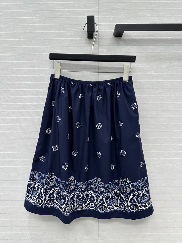 Exclusive first-run original quality. Miu-style girly fashion! Vacation-style mi