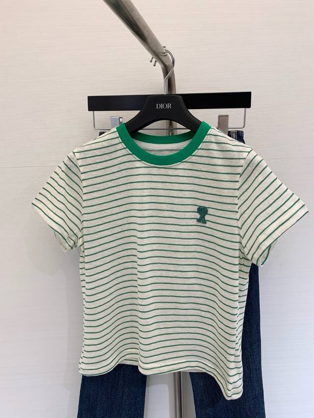 New summer contrasting striped short-sleeves, round neckline, comfortable fit, c