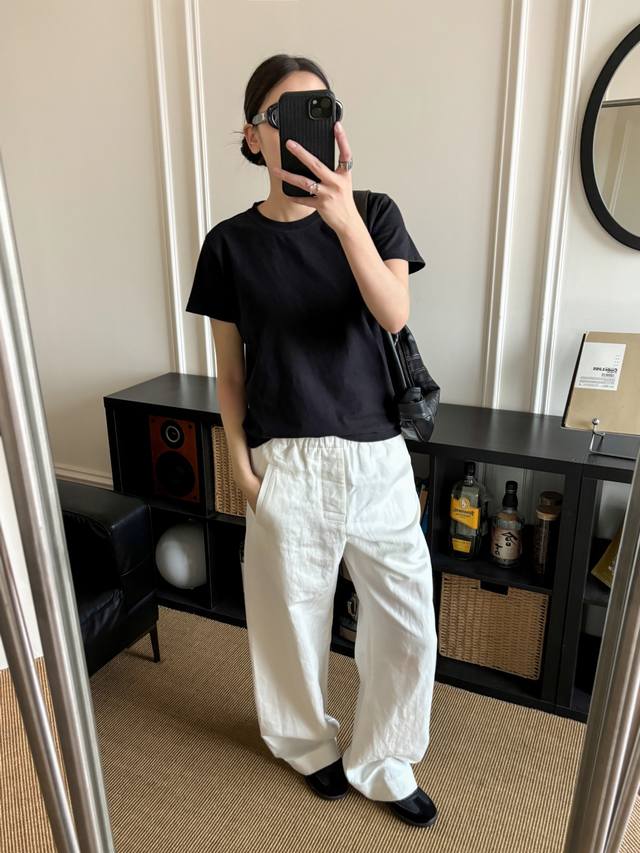 New arrival New Mm6 straight wide-leg linen pants are neat and tidy, a must-have