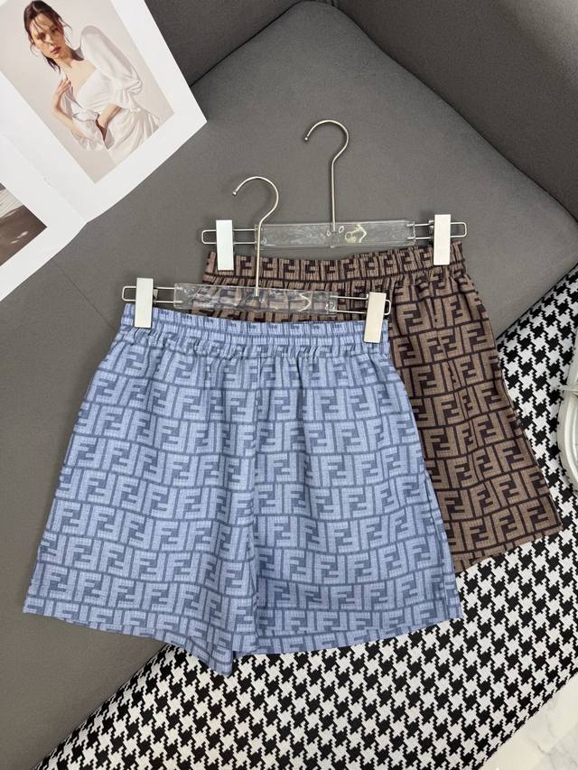 Fend* 25Ss new shorts double F letter printed fabric fashionable and generous tw
