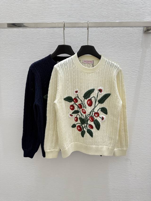Va's new summer cherry knitted long sleeves Color: white royal blue Size: 36.38.