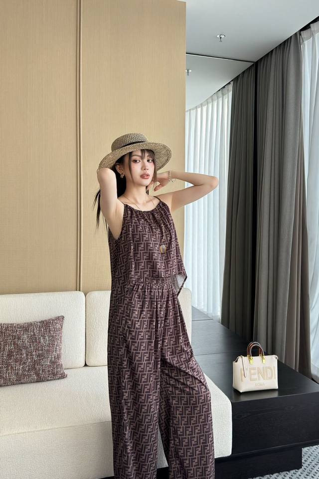 F home summer new letter two-piece set Color: Brown Size: 36.38.40