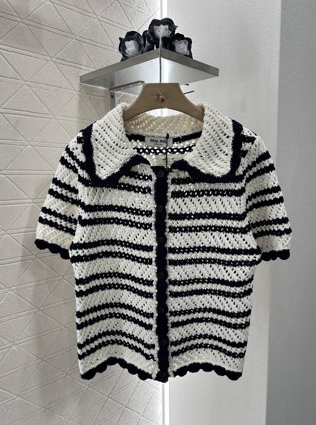 Miumi* 2025 new products are on sale Hand-knitted short-sleeved cardigan and ski