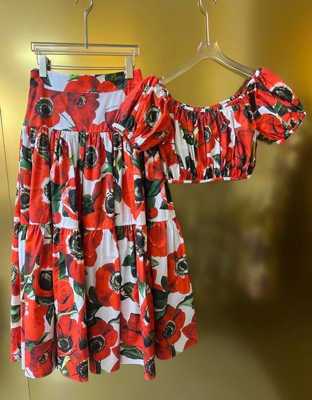 Dolce & Gabbana original white anemone flower large swing skirt spot Smlxlxxl
