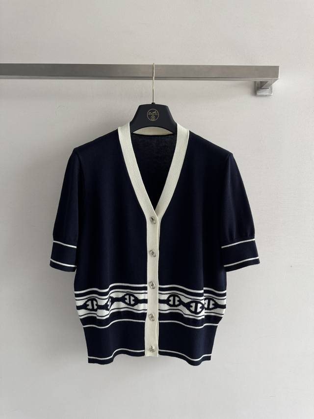Herme* 25Ss new short-sleeved knitted cardigan with contrasting colors, V-neck d