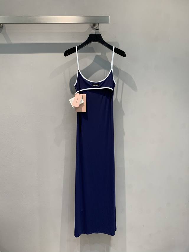 Original development of Miumi*2025 spring and summer new style small fresh black