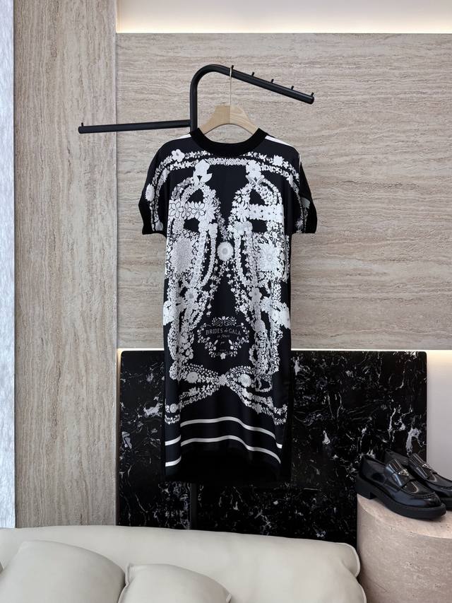 H32553# New dress H home positioning printing silk twill silk short sleeve knitt