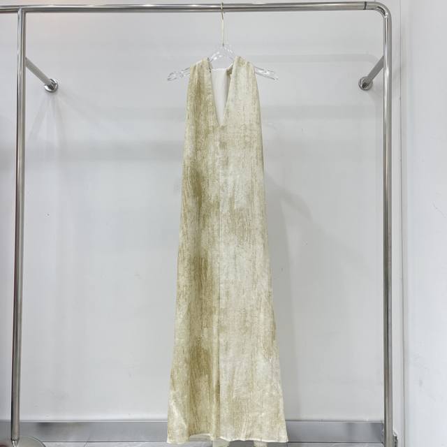 New style temperament fashion halter neck linen dress, super comfortable to the