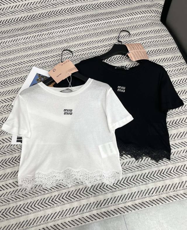 25Ss Early spring new style Miu simple embroidered letter hem stitching lace sho
