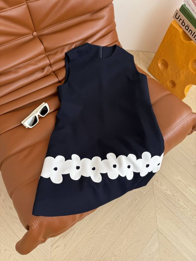 Summer floral skirt 25Ss Skirt applique design navy blue dress The navy blue is