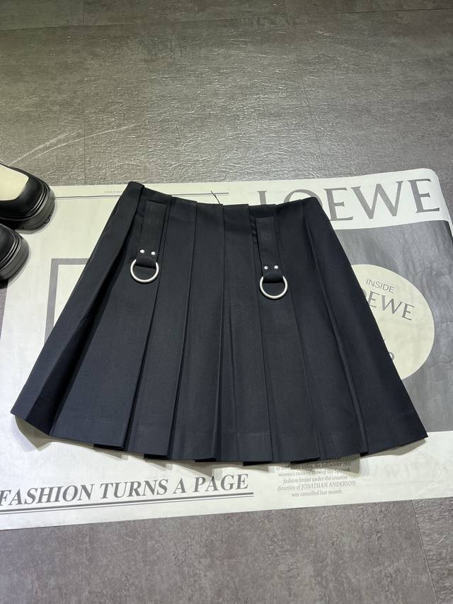 Pp original development Prad** Prada women's pleated gabardine with metal ring m