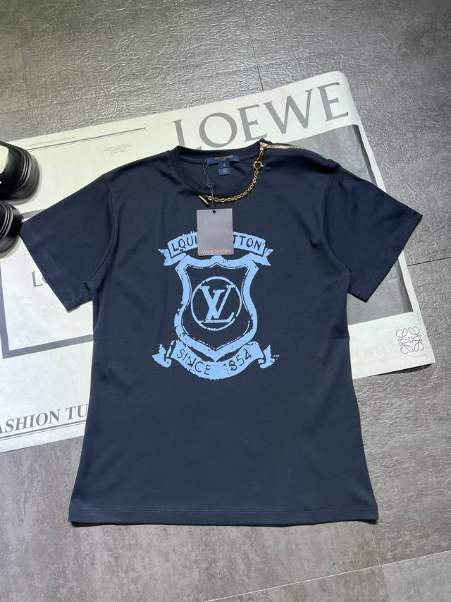 Pp *L*V Louis Vuitton 25th Early Autumn Women's Crest Printed T-shirt Shipment,